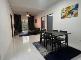 MUTIARA EXCLUSIVE HOMESTAY at Emerald Avenue