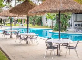 R157 - Casa Alorda Park con Piscina , Jardin y Cerca de la Playa