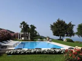 Luxury Villa on Garda Lake