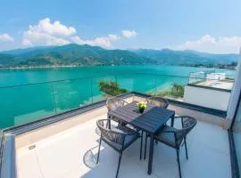 Royal Terrace Apartments