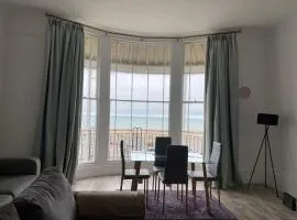Period Sea view flat in Hastings