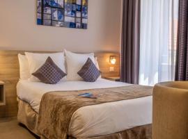 枫丹酒店，位于尼斯的酒店