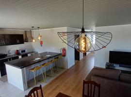 Casa do Teixeira，位于Topo的酒店