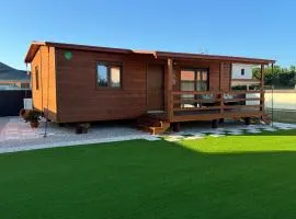 Acolhedora casa de férias T2 com espaço exterior