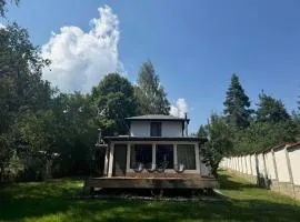 Villa Yarema Mountain Relax with Hot Jacuzzi & Sauna by BookVillaBG