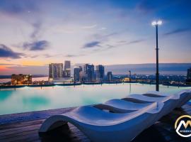 Hotel Serviced Condo Unique Infinity Pool with Mekong River View