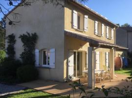 LE SECOND SOUFFLE Maison proche centre ville de Die tout peut se faire à pied gare SNCF marché U express rivière，位于戴伊的酒店