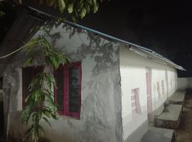 Farm house at WeGo Garden，位于Tiruttani的酒店