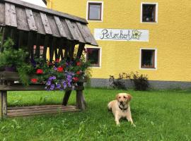 Peterhof – komm als Gast & geh als Freund，位于茵特斯托德的酒店