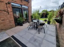 Spoonley Apartment in Llansantffraid ym mechain