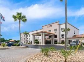 Comfort Suites near Robins Air Force Base