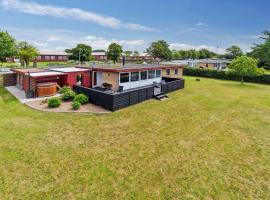 Holiday Home Simon - 1km from the sea by Interhome，位于伦讷的酒店