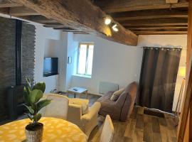 Maison entièrement rénovée，位于Grand-Creilly的酒店
