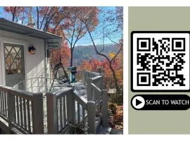 Montreat Round House - mountain views, renovated