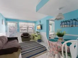 7203 Atlantic Ave, Unit 101