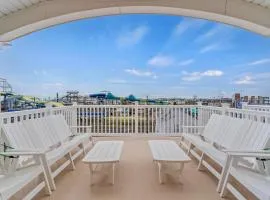 Steps From Beach & Boardwalk, Ocean Views with 5 Decks, 3 Cars