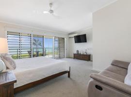 Absolute Beachfront Bliss-Best location in Darwin