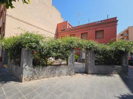 Casa el jardín del Jazmín，位于贝尼卡洛的酒店