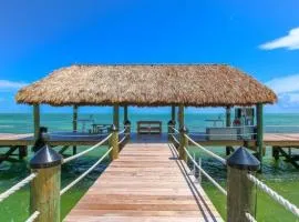 Beautiful unit in one of the most prestigious Condo Complex in Islamorada condo