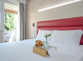 戴克内罗皇宫酒店