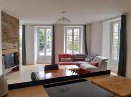 Appartement 75m2 plein centre face a la mairie，位于莫尔莱的酒店