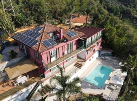 Alcantara Natura Country House，位于Graniti的酒店