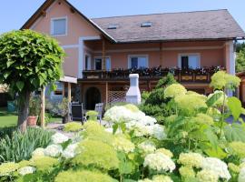Ferienwohnung und Gästezimmer Gaspar，位于Halbenrain的酒店