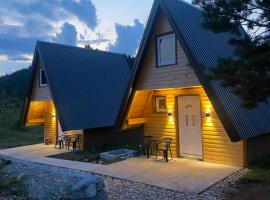 Mountain Paradise Cabins，位于扎布利亚克的酒店