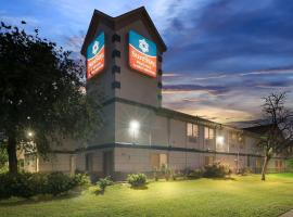 SureStay Plus by Best Western Fort Worth Benbrook，位于沃思堡的酒店