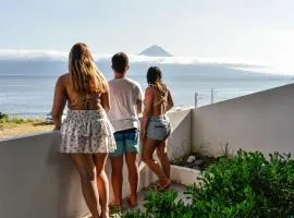 Casa dos Terreiros Oceanfront Villa