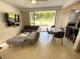 G105-Hermoso apartamento en condominio campestre，位于拉特瓦伊达的酒店