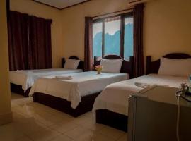 DokPhut Guesthouse