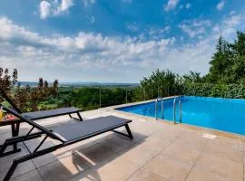 Beautiful Home In Samobor With Kitchen