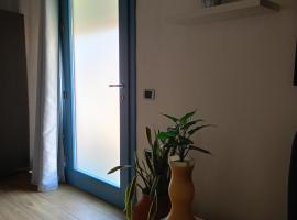 Jazz House，位于Solanas的酒店