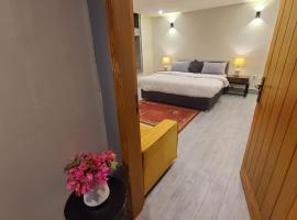 Serenity Suite - F-8 Islamabad，位于伊斯兰堡的公寓