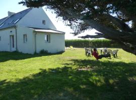 Maison charmante a Sauzon avec jardin et terrasse，位于索宗的酒店