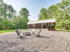 Couples Cabin in Broken Bow about 5 Mi to Downtown!