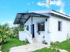 Casa Castellanos, cozy home in San Ignacio，位于圣伊格纳西奥的别墅