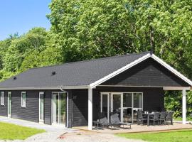 Beautiful Home In Tranekær With Wifi，位于Tranekær的酒店