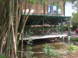bamboo eco cabana，位于阿努拉德普勒的酒店