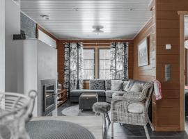 Hullun Mustikka Saukkopari，位于鲁卡的乡村别墅