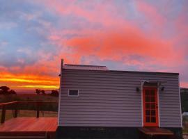 Gem View - Tiny home，位于Barwite的酒店