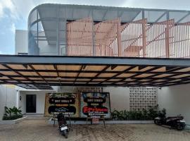 Urbanview Hotel Subali Purwokerto，位于普禾加多的酒店