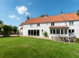 Elma Cottage
