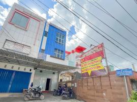 RedDoorz near Taman Kamboja Banjarmasin