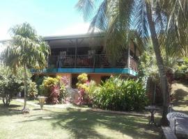 Appartement confortable à Tartane, 20 m² avec accès PMR，位于塔腾的酒店