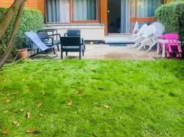 Lovely studio 35 m2 with garden. 2/4 people