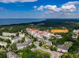 Apartamenty Sun & Snow Wczasowa w sąsiedztwie lasu i morza，位于乌斯特卡的酒店