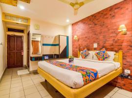 FabHotel Kinnera Comforts - Nr Ramakrishna Beach，位于维沙卡帕特南的酒店