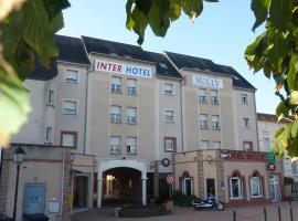 Hotel Sully，位于诺让莱罗特鲁的酒店